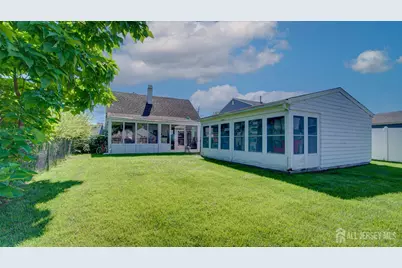 33 Patton Drive, Sayreville, NJ 08872 - Photo 3