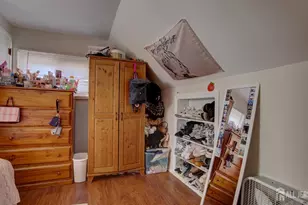 33 Patton Dr, Sayreville, NJ 08872 - Photo 17