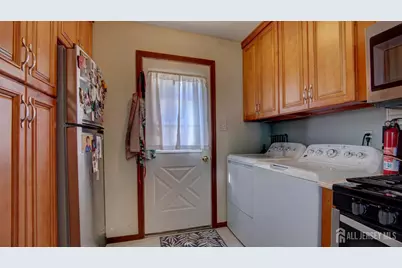 33 Patton Drive, Sayreville, NJ 08872 - Photo 13