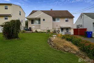 54 Atlantic St, Menlo Park Terrace, NJ 08840 - Photo 1
