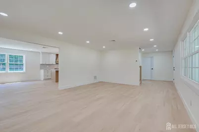 300 E Chestnut Avenue E, Metuchen, NJ 08840 - Photo 29
