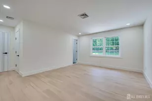 300 E Chestnut Ave E, Metuchen, NJ 08840 - Photo 35