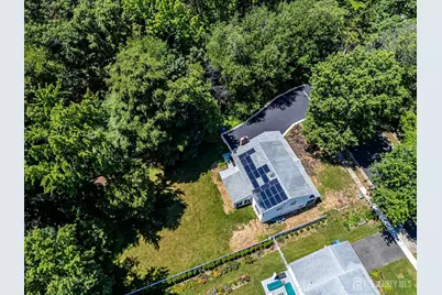 300 E Chestnut Avenue E, Metuchen, NJ 08840 - Photo 13