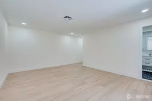 300 E Chestnut Ave E, Metuchen, NJ 08840 - Photo 39