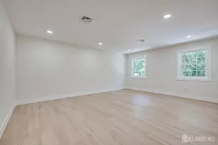 300 E Chestnut Ave E, Metuchen, NJ 08840 - Photo 51