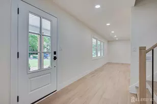 300 E Chestnut Ave E, Metuchen, NJ 08840 - Photo 19