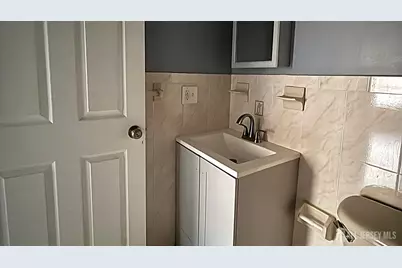 35 Tillinghast Street, Newark, NJ 07108 - Photo 7