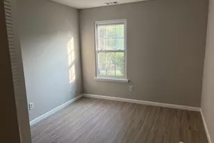 1406 Pebble Pl, Sayreville, NJ 08859 - Photo 7