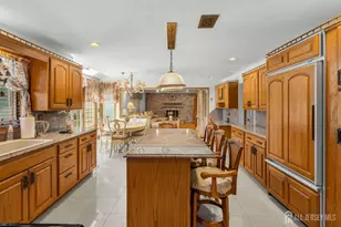 19 Cherokee Rd, East Brunswick Township, NJ 08816 - Photo 17