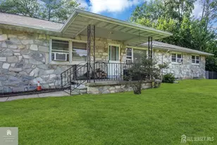 564 Spotswood Englishtown Rd, Monroe Township, NJ 08831 - Photo 5