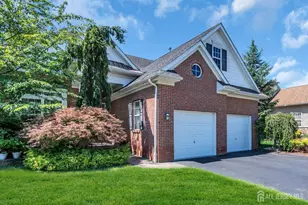 10 Nappa Ct, Monroe Township, NJ 08831 - Photo 1