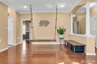 10 Nappa Ct, Monroe Township, NJ 08831 - Photo 17