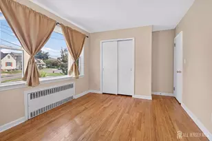 952 Cranbury Cross Rd, North Brunswick Township, NJ 08902 - Photo 21