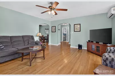 952 Cranbury Cross Road, North Brunswick Township, NJ 08902 - Photo 9