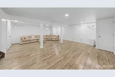 41 Montclair Avenue, Edison, NJ 08820 - Photo 27