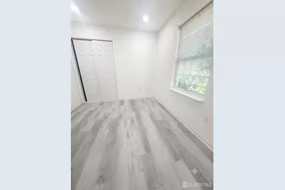 214 Hall Avenue, Perth Amboy, NJ 08861 - Photo 5