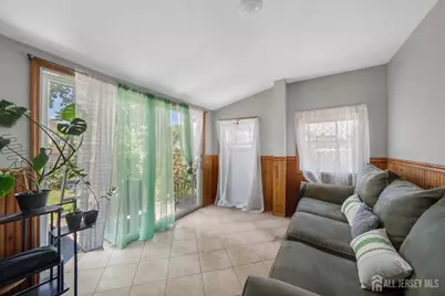 4 Jeanette Street, Carteret, NJ 07008 - Photo 9