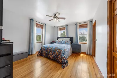 4 Jeanette Street, Carteret, NJ 07008 - Photo 7