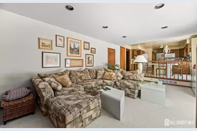 11 Aspen Circle, Edison, NJ 08820 - Photo 17