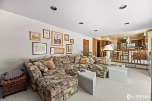 11 Aspen Cir, Edison, NJ 08820 - Photo 17