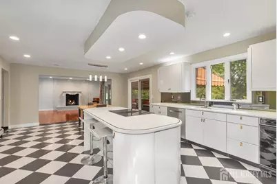 403 New Dover Road, Colonia, NJ 07067 - Photo 11