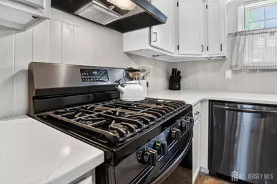 734 Darlington Drive, Old Bridge Township, NJ 08857 - Photo 7