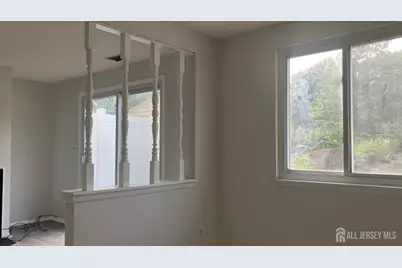 27 Beechwood Court, South Brunswick Township, NJ 08852 - Photo 9