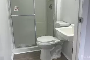 27 Beechwood Ct, South Brunswick Township, NJ 08852 - Photo 15