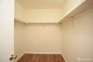 7 Cactus Ct, Edison, NJ 08820 - Photo 15