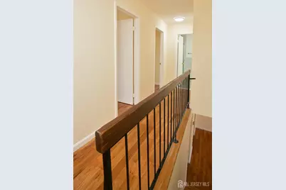7 Cactus Court, Edison, NJ 08820 - Photo 13