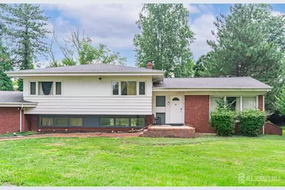 172 Ryders Lane, New Brunswick, NJ 08901 - Photo 1