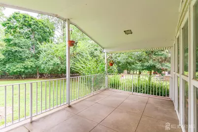 172 Ryders Lane, New Brunswick, NJ 08901 - Photo 37