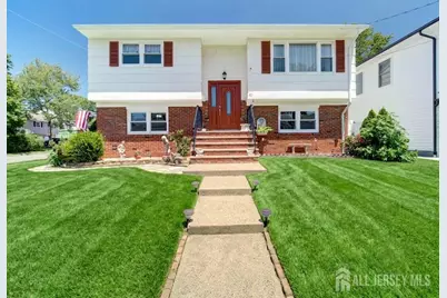 60 S Cliff Road S, Colonia, NJ 07067 - Photo 1