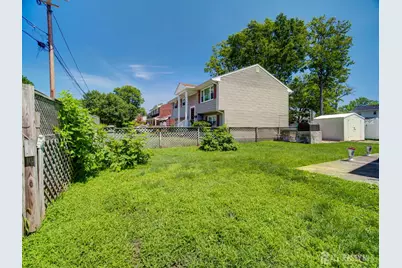 60 S Cliff Road S, Colonia, NJ 07067 - Photo 5
