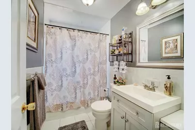 60 S Cliff Road S, Colonia, NJ 07067 - Photo 17