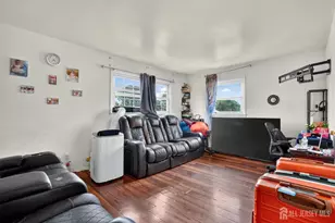 24 Hillcrest Ave, Edison, NJ 08817 - Photo 15