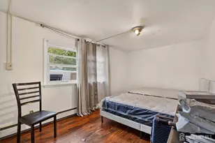 24 Hillcrest Ave, Edison, NJ 08817 - Photo 9
