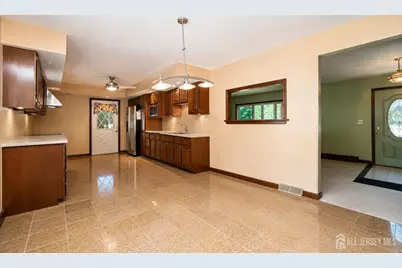 16 Ivy Place, Monroe Township, NJ 08831 - Photo 11