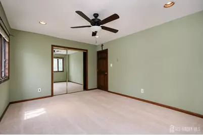 16 Ivy Place, Monroe Township, NJ 08831 - Photo 13