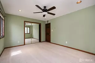 16 Ivy Pl, Monroe Township, NJ 08831 - Photo 13