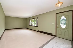 16 Ivy Pl, Monroe Township, NJ 08831 - Photo 5