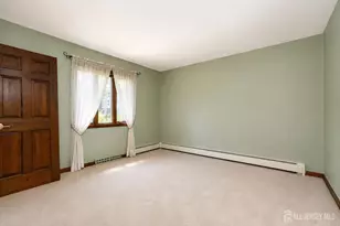 16 Ivy Pl, Monroe Township, NJ 08831 - Photo 17