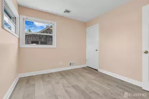 20 Mercury Rd, Edison, NJ 08817 - Photo 7