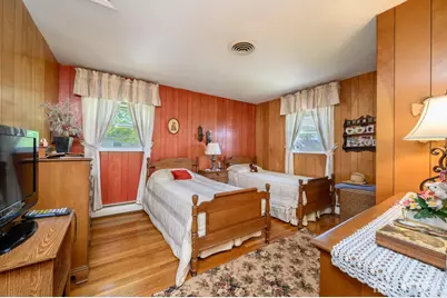 127 Hagaman Street, Carteret, NJ 07008 - Photo 17