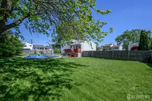 127 Hagaman St, Carteret, NJ 07008 - Photo 31