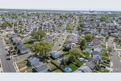 127 Hagaman Street, Carteret, NJ 07008 - Photo 43