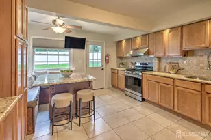 [Address not provided], Iselin, NJ 08830 - Photo 7