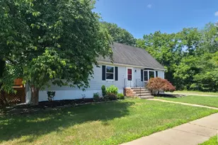 1 Johns Pl, Helmetta, NJ 08828 - Photo 3
