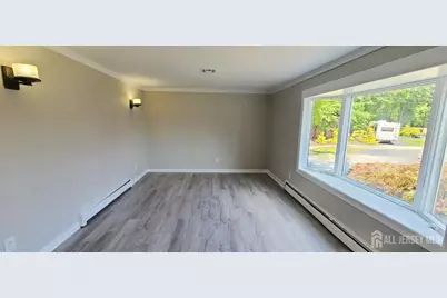 1 Johns Place, Helmetta, NJ 08828 - Photo 5