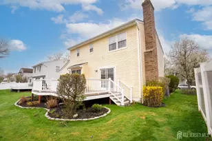15 Lynn Ct, North Brunswick Township, NJ 08902 - Photo 37